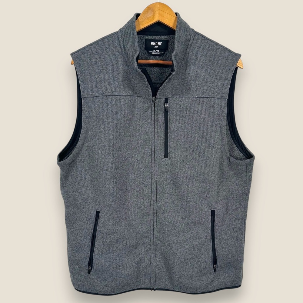 Rhone Top Flight Fleece Vest Men XL Gray Full Zip Pocket Sweater Performance